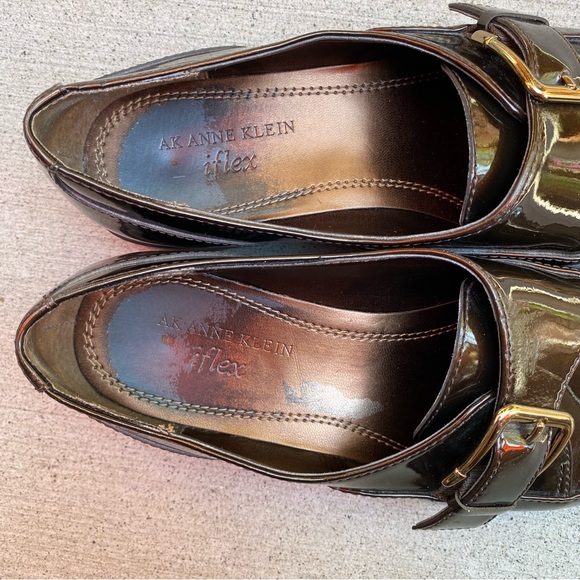 AK Anne Klein IFlex Shiny Brown Patent Leather - Picture 7 of 10